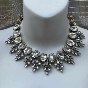 rhinestone fashion necklace